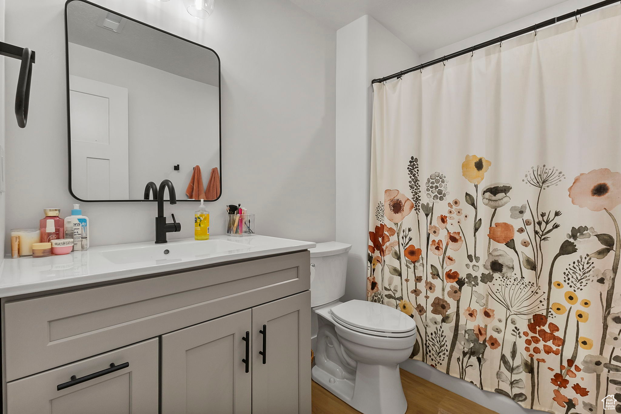 JESSIES BROOK - Residential