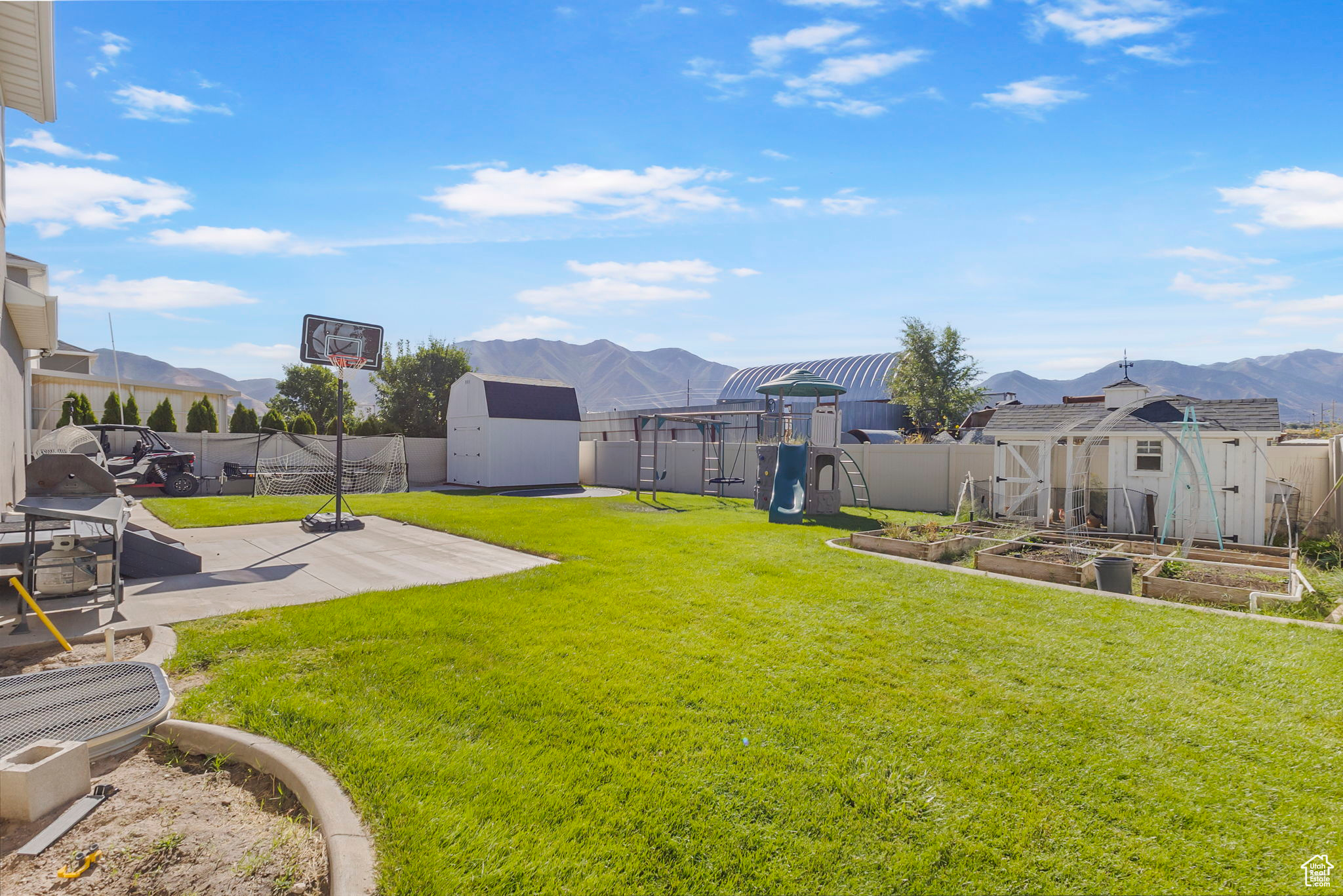 JESSIES BROOK - Residential