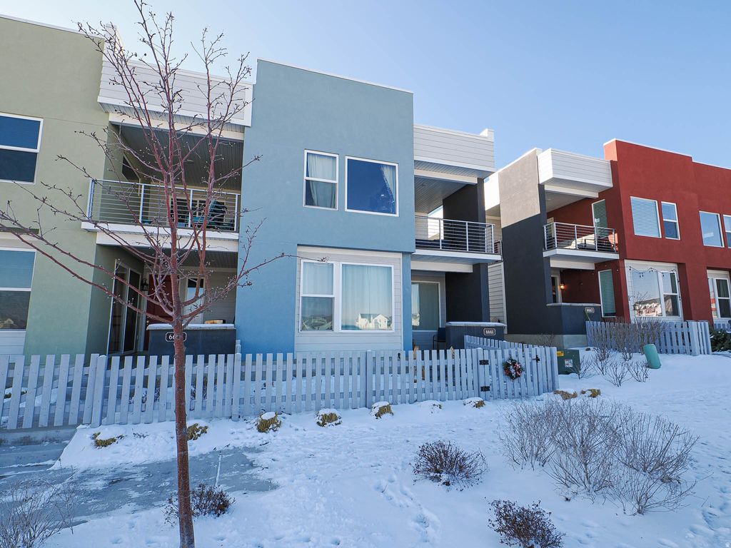 Photo of 6661 W MEADOW GRASS DR, South Jordan, UT 84009 (MLS # 2132552)