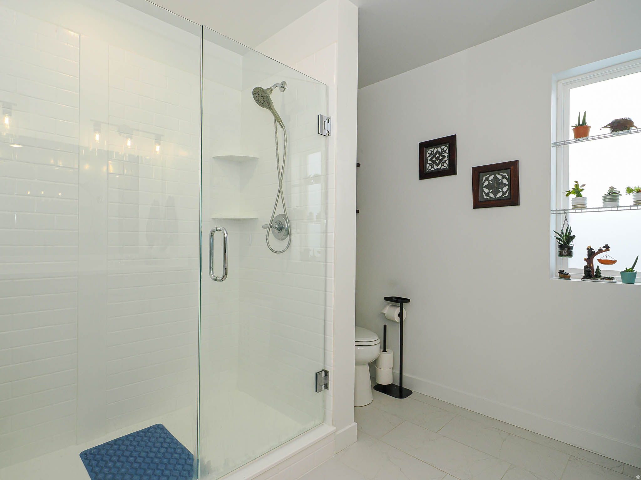 DAYBREAK - Residential