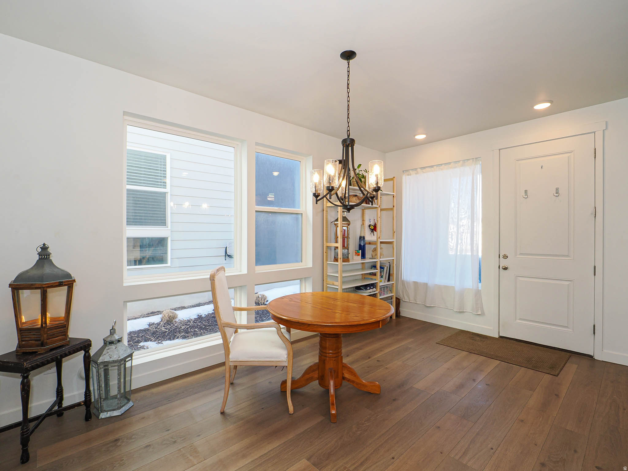 DAYBREAK - Residential