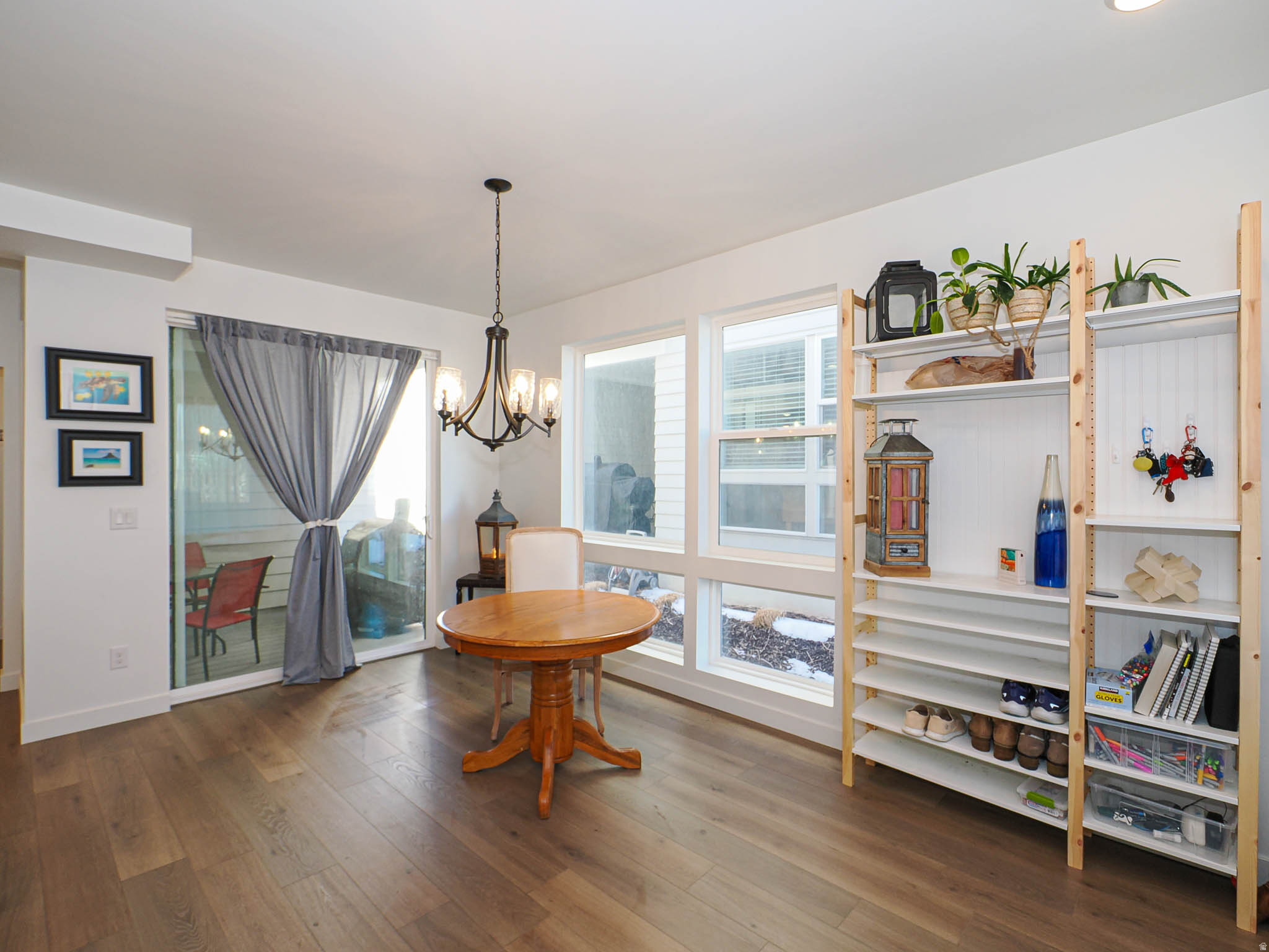 DAYBREAK - Residential