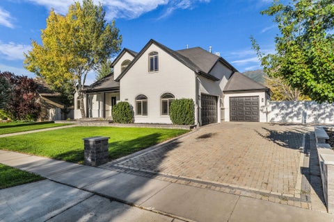 Photo of 1673 S 1700 E, Spanish Fork, UT 84660 (MLS # 2182788)