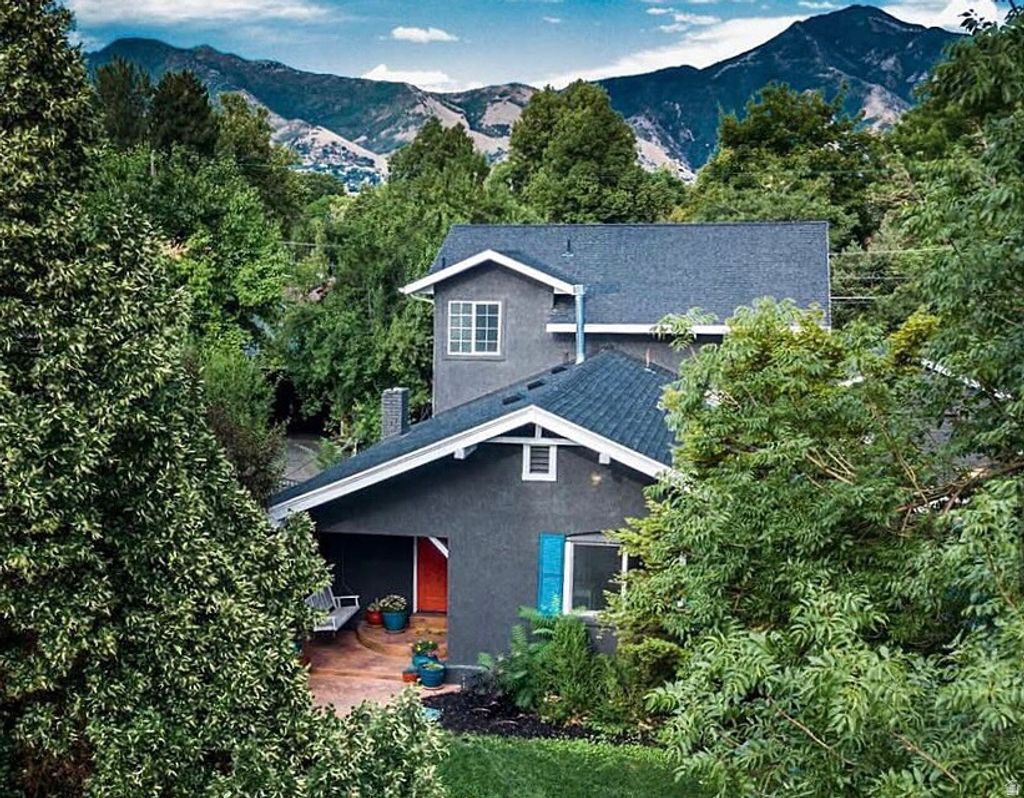 Photo of 2771 S CHADWICK ST, Salt Lake City, UT 84106 (MLS # 2145118)