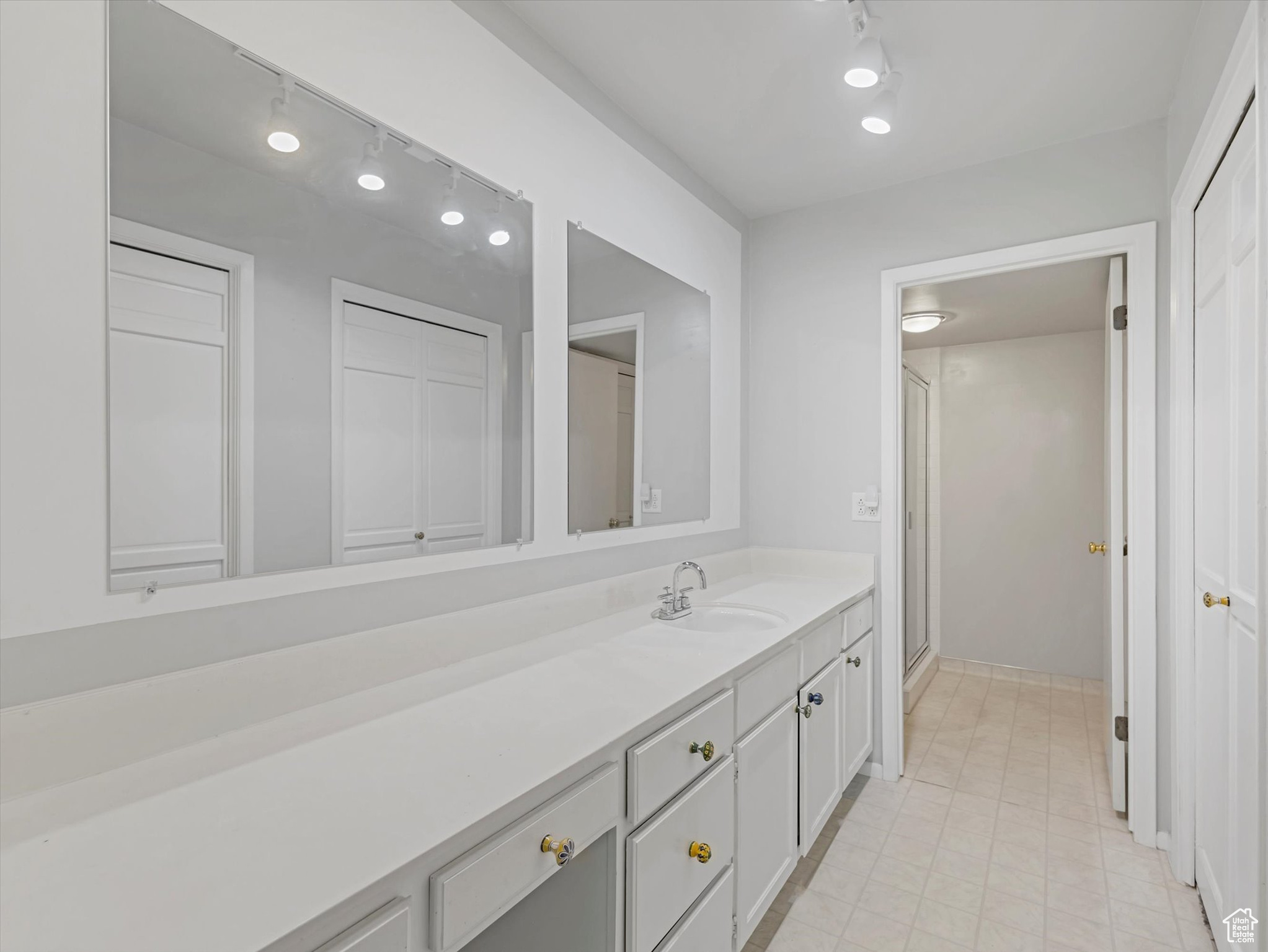 WATERBURY OP - Residential