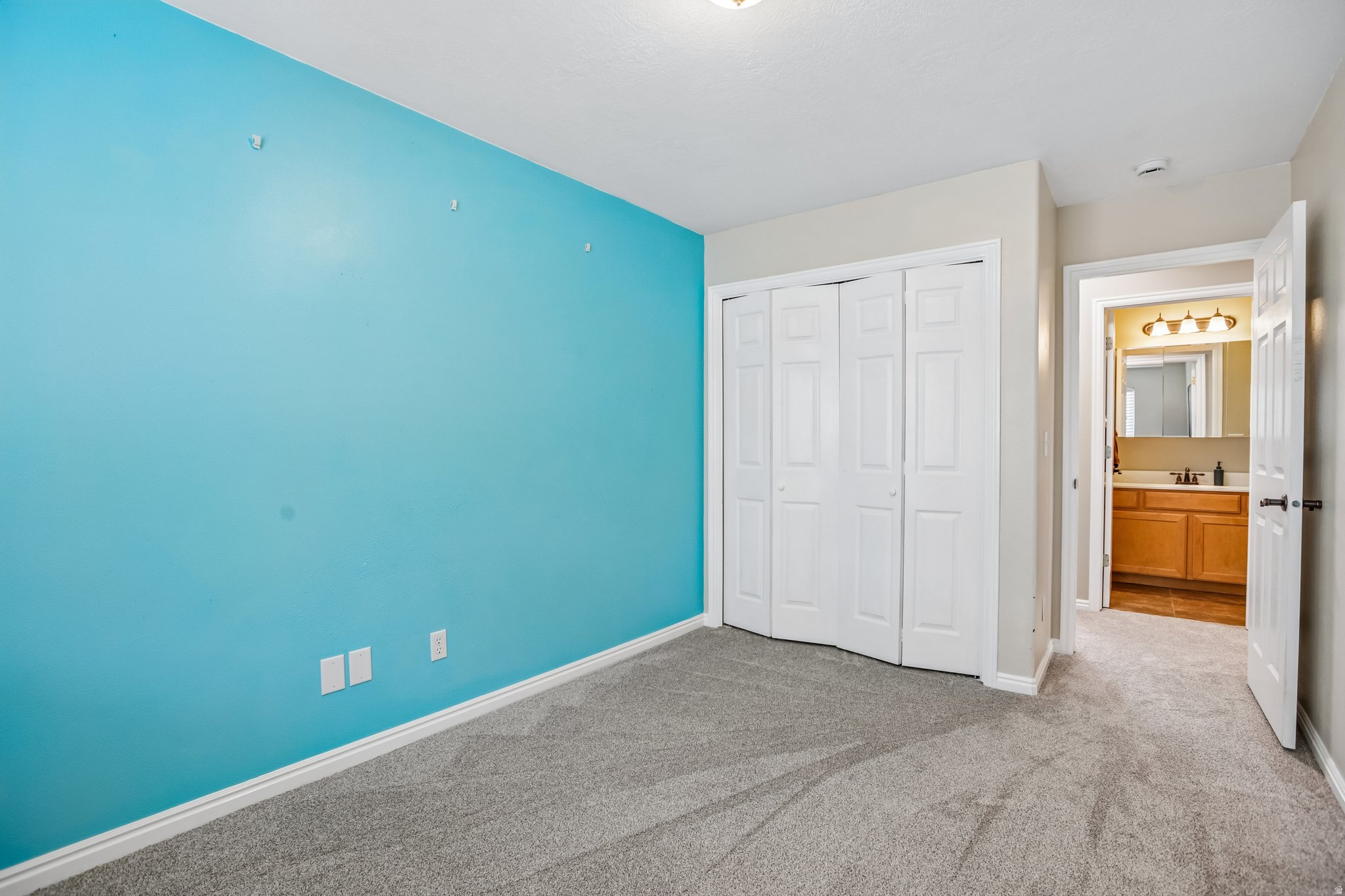 MEADOW RANCH - Residential