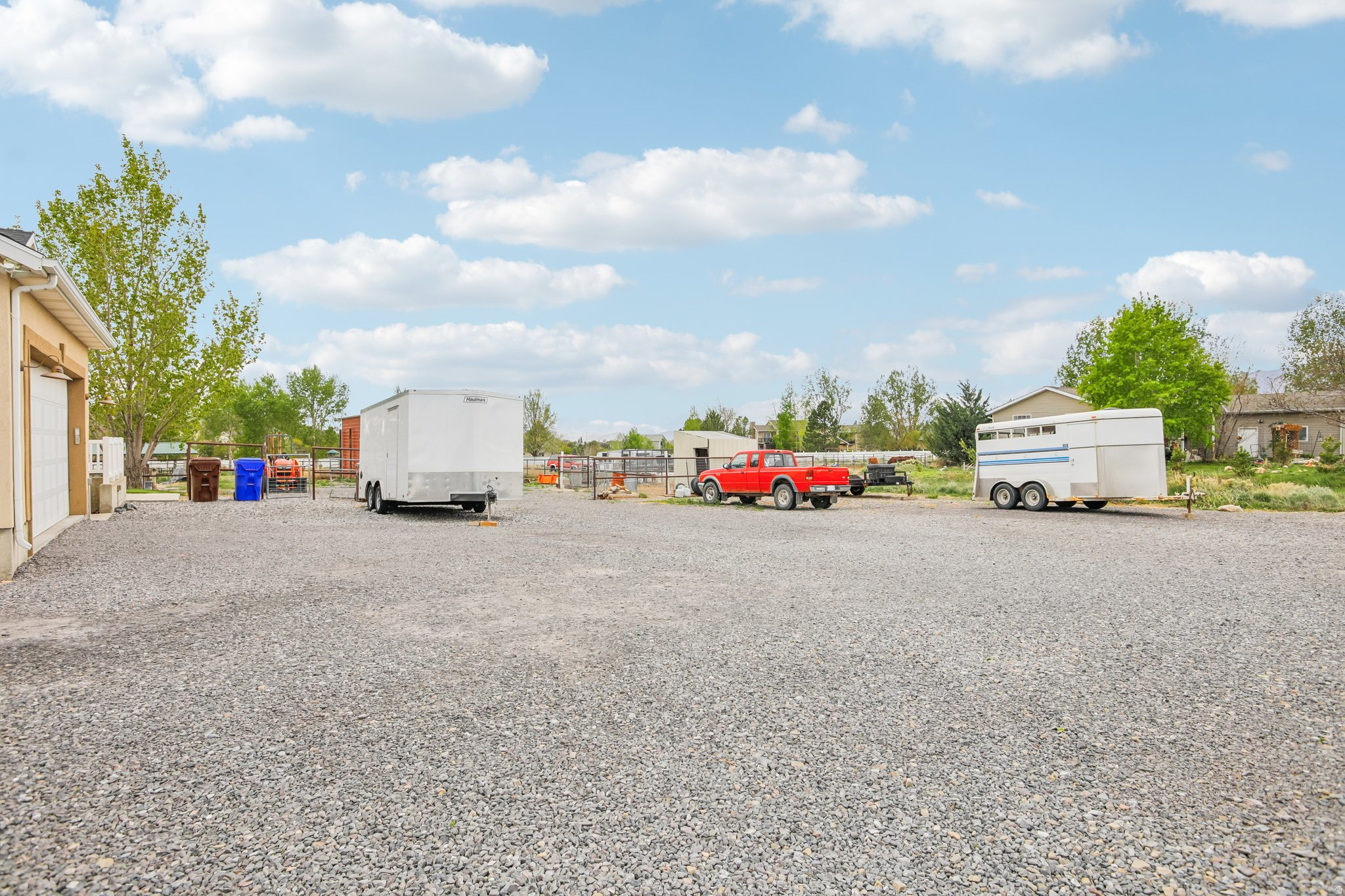 MEADOW RANCH - Residential