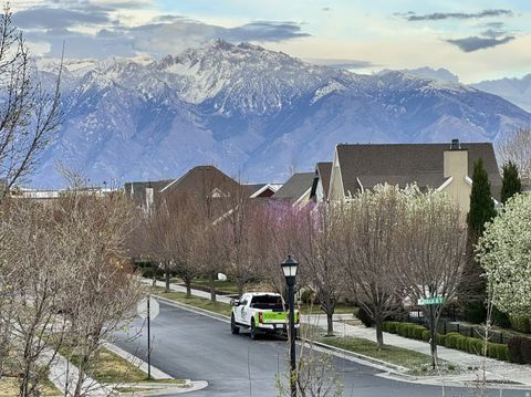 Tiny photo for 10357 S NOYO LN W, South Jordan, UT 84009 (MLS # 2147552)