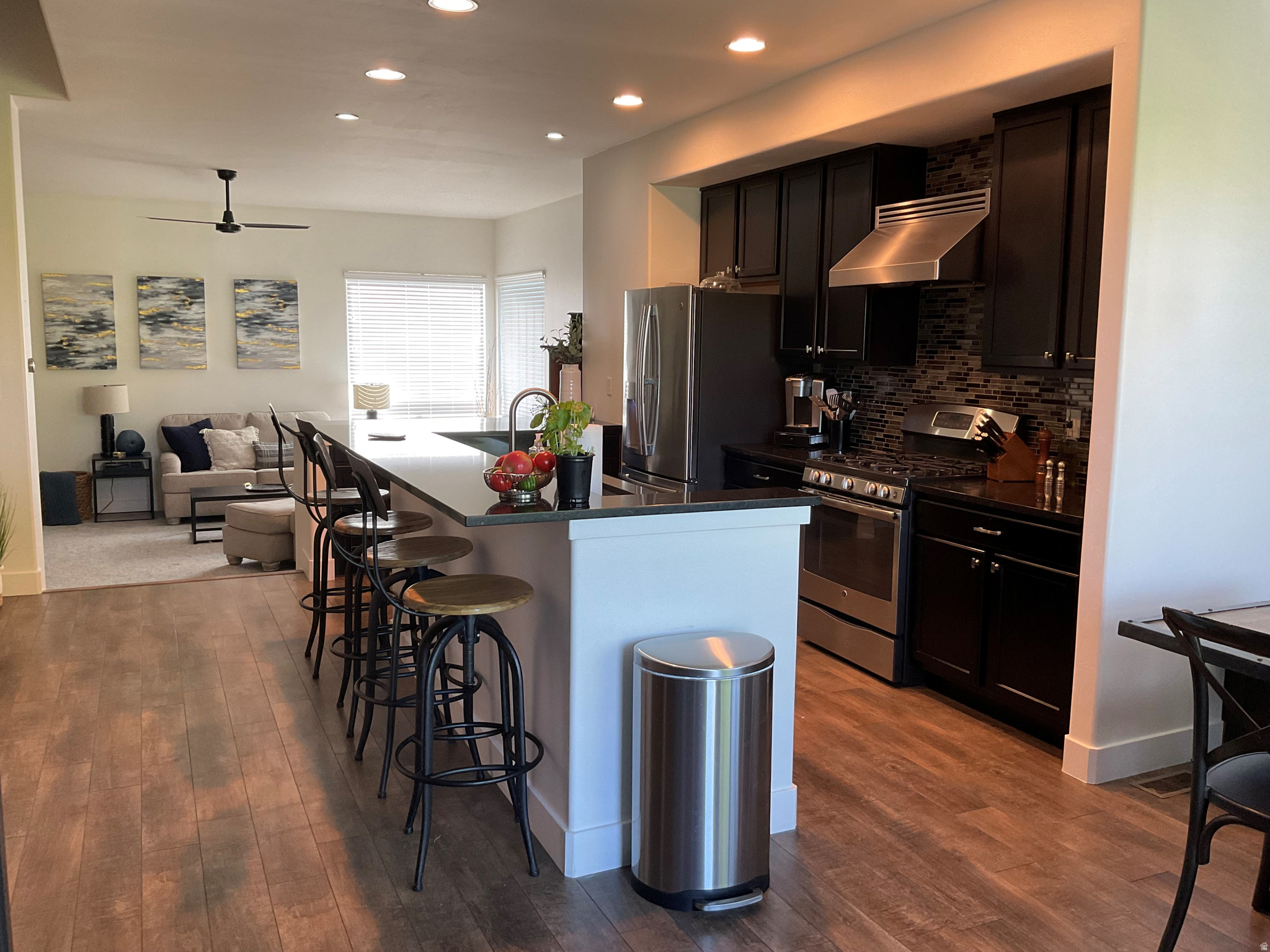 DAYBREAK - Residential