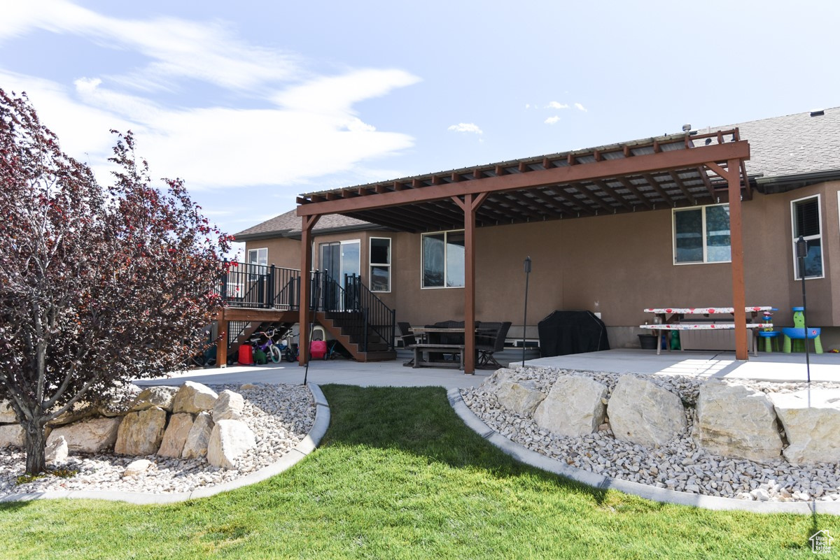 SOUTH WILLOW ESTATES - Residential