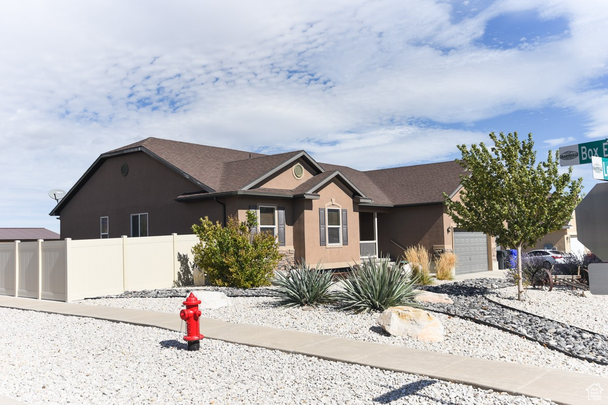 SOUTH WILLOW ESTATES - Residential