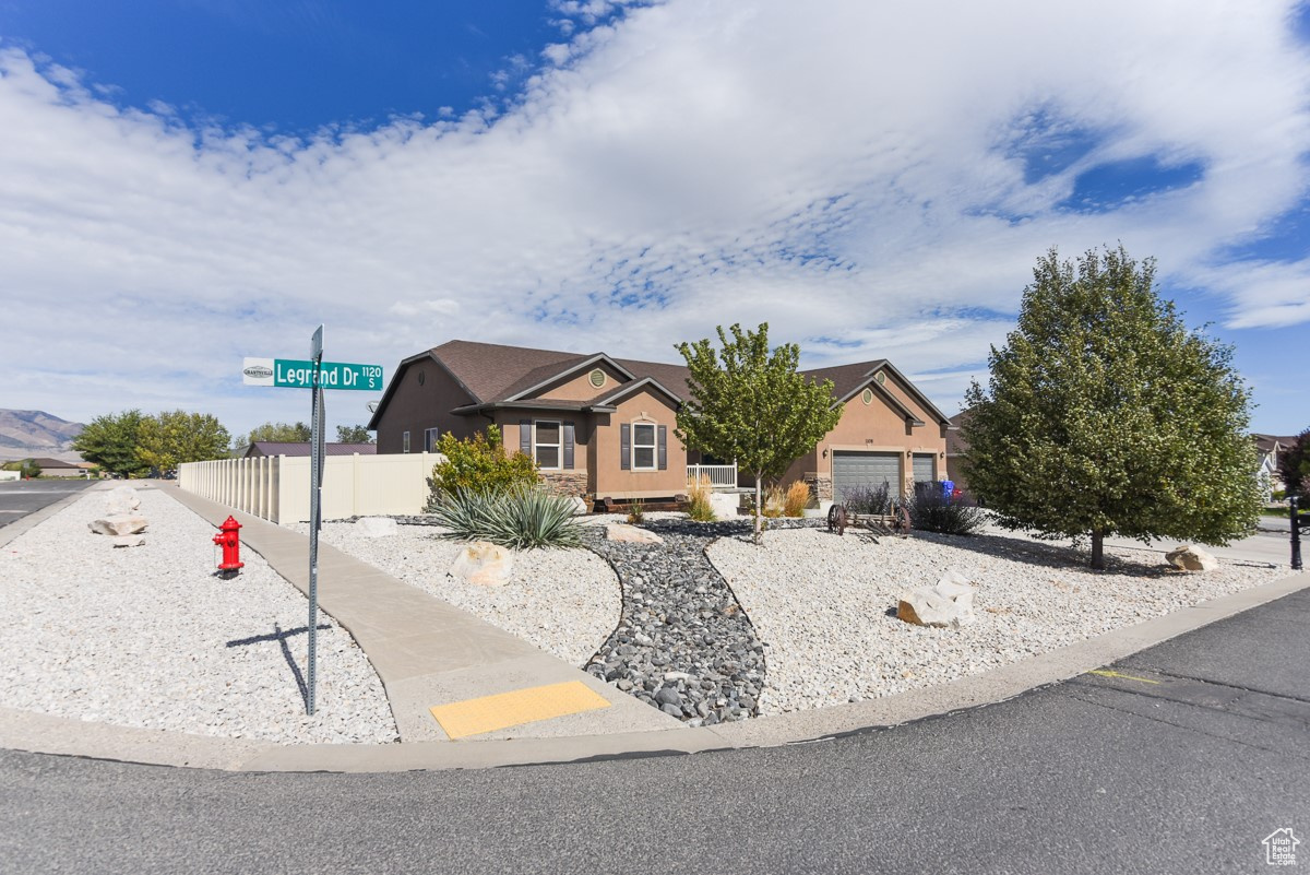SOUTH WILLOW ESTATES - Residential