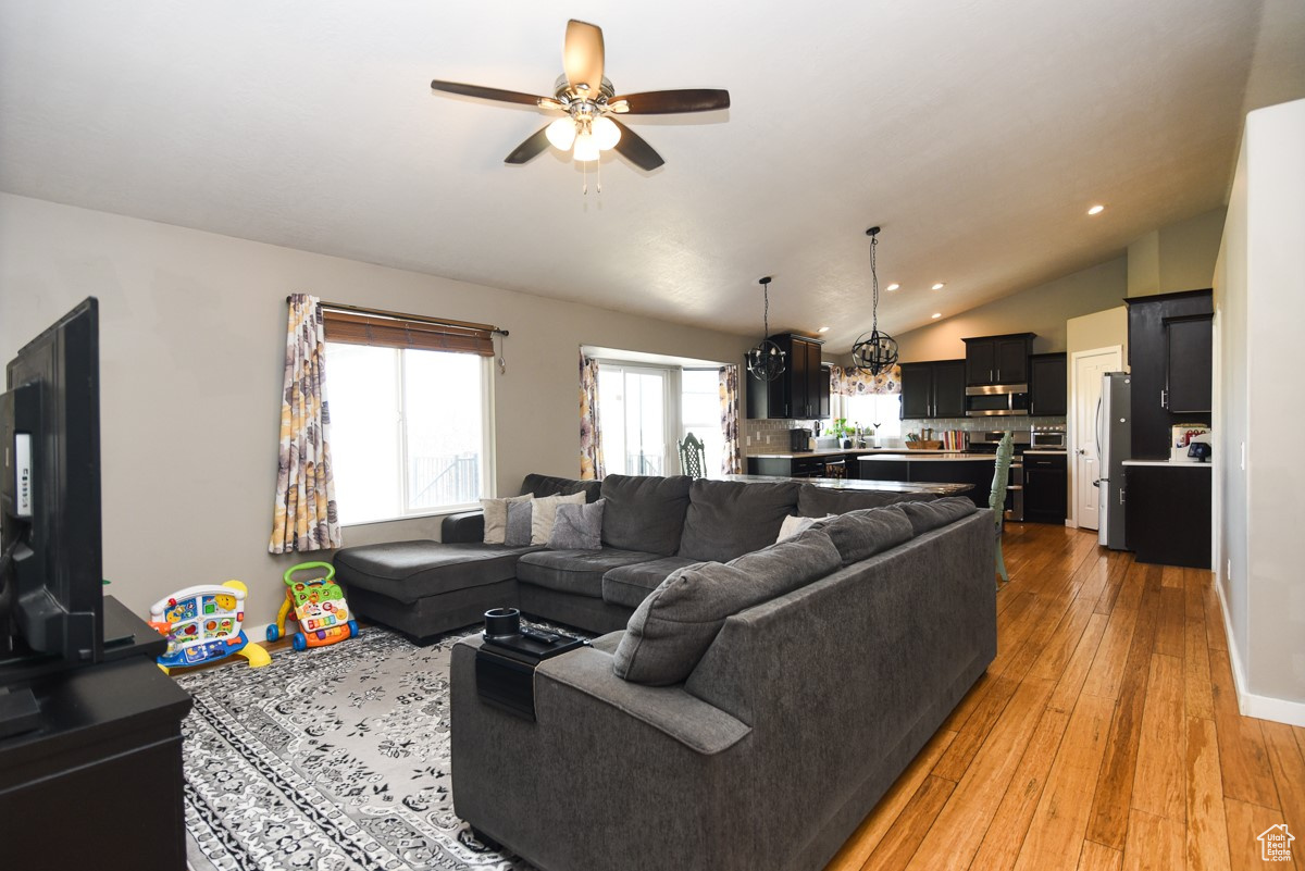 SOUTH WILLOW ESTATES - Residential
