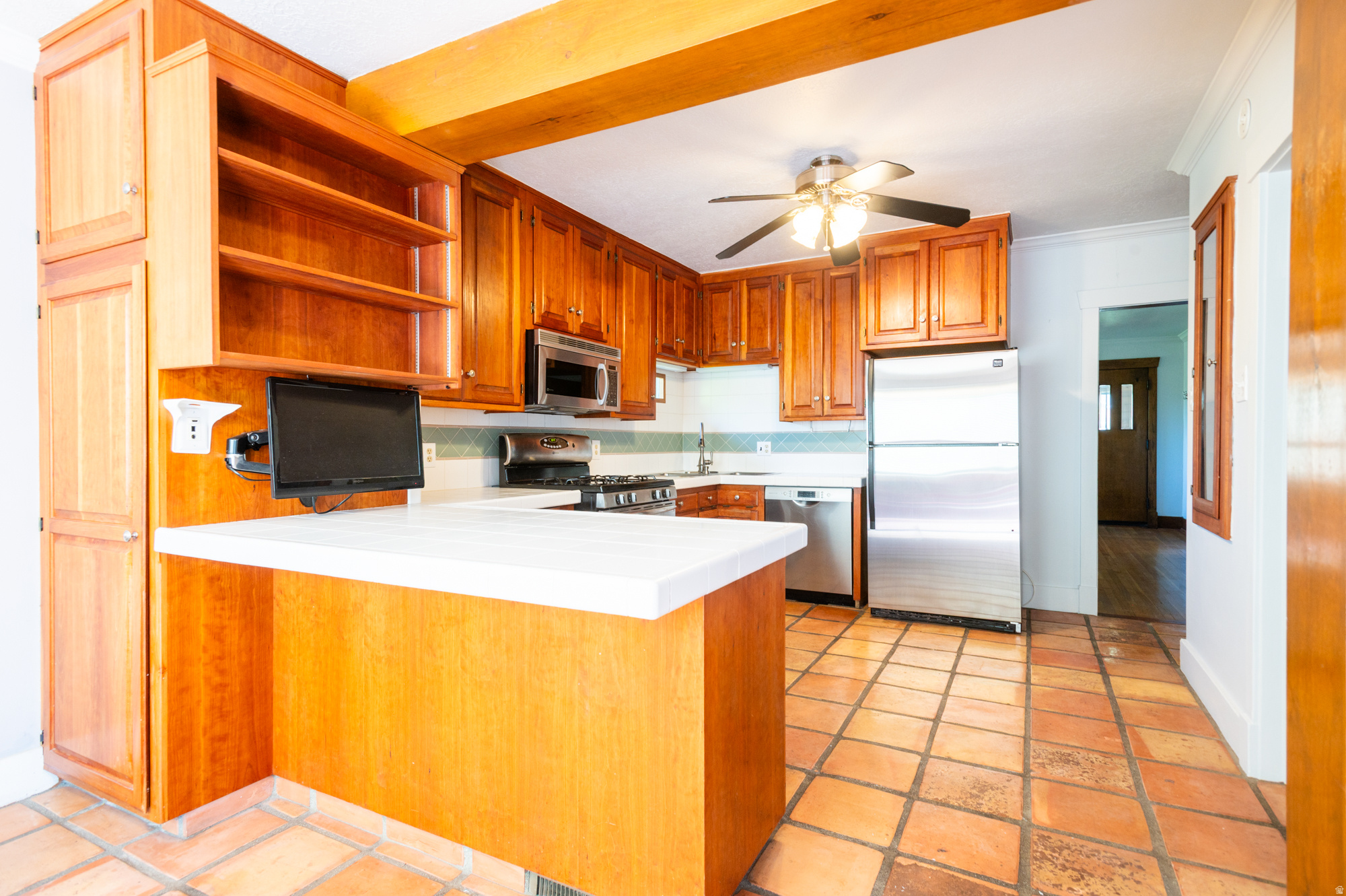 WHITAKER - Residential