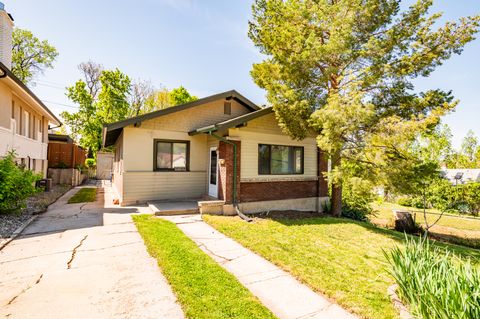 Photo of 1216 E BRYAN AVE, Salt Lake City, UT 84105 (MLS # 2154987)