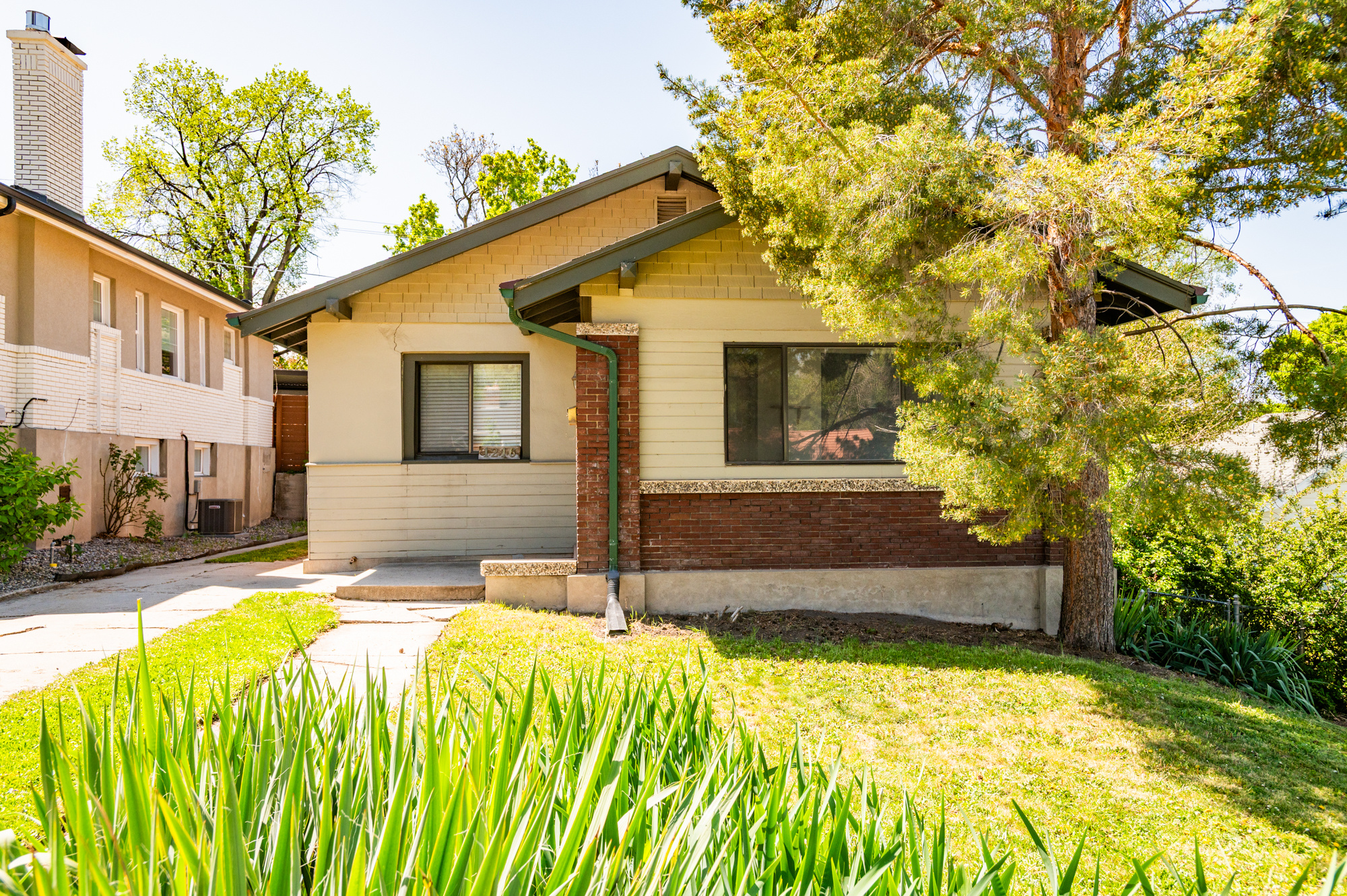 WHITAKER - Residential