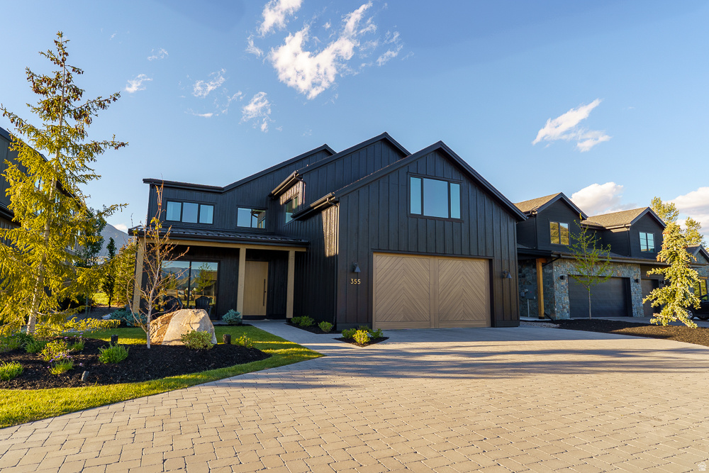 REMUND FARMS - Residential