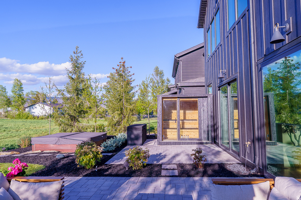 REMUND FARMS - Residential