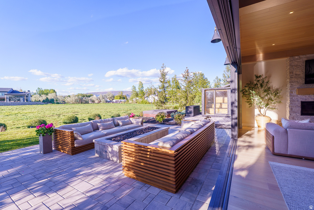 REMUND FARMS - Residential