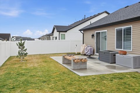 Tiny photo for 858 N 980 W, Tremonton, UT 84337 (MLS # 2137087)