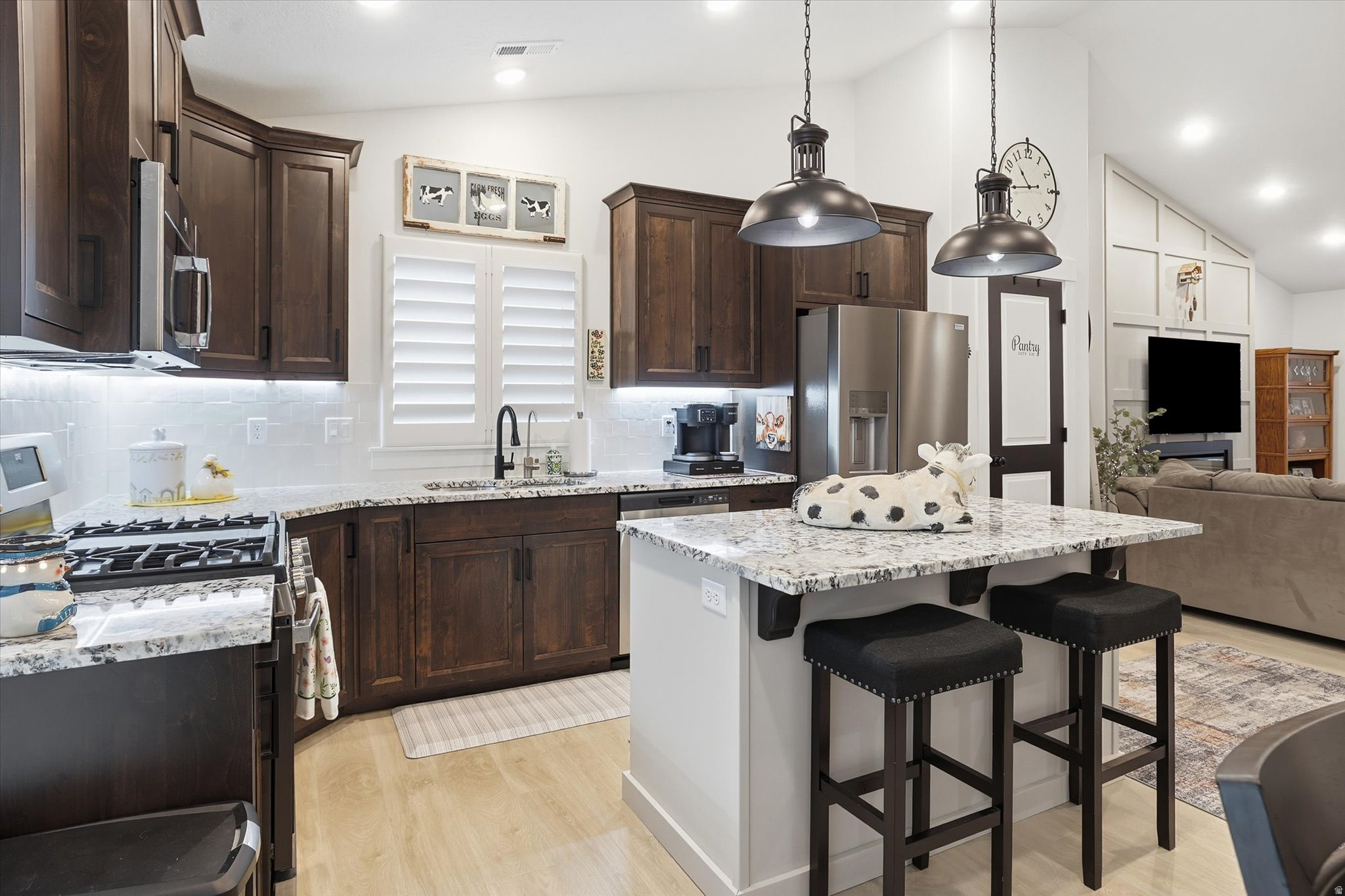 ARCHIBALD ESTATES - Residential