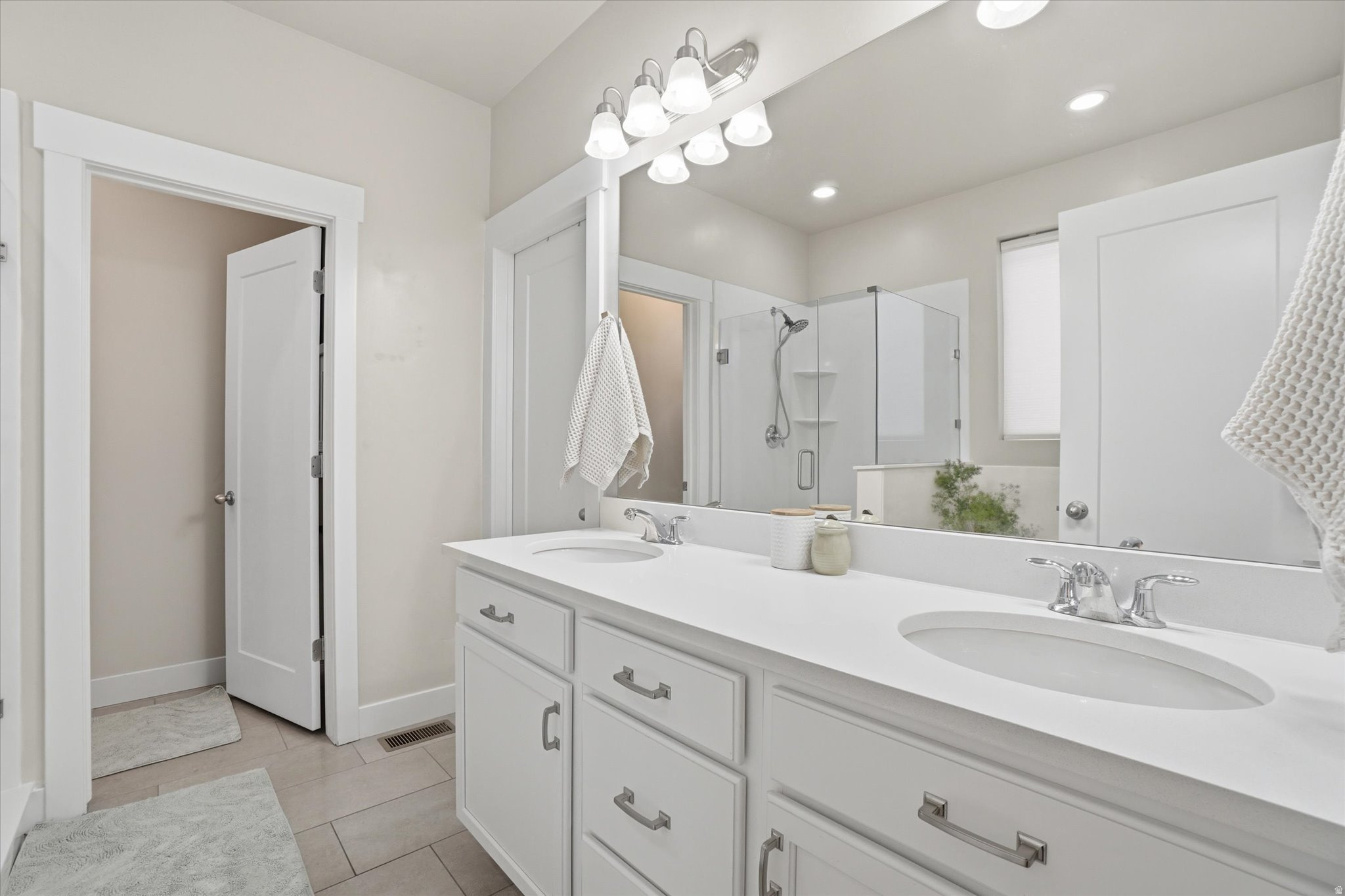 KENNECOTT - Residential