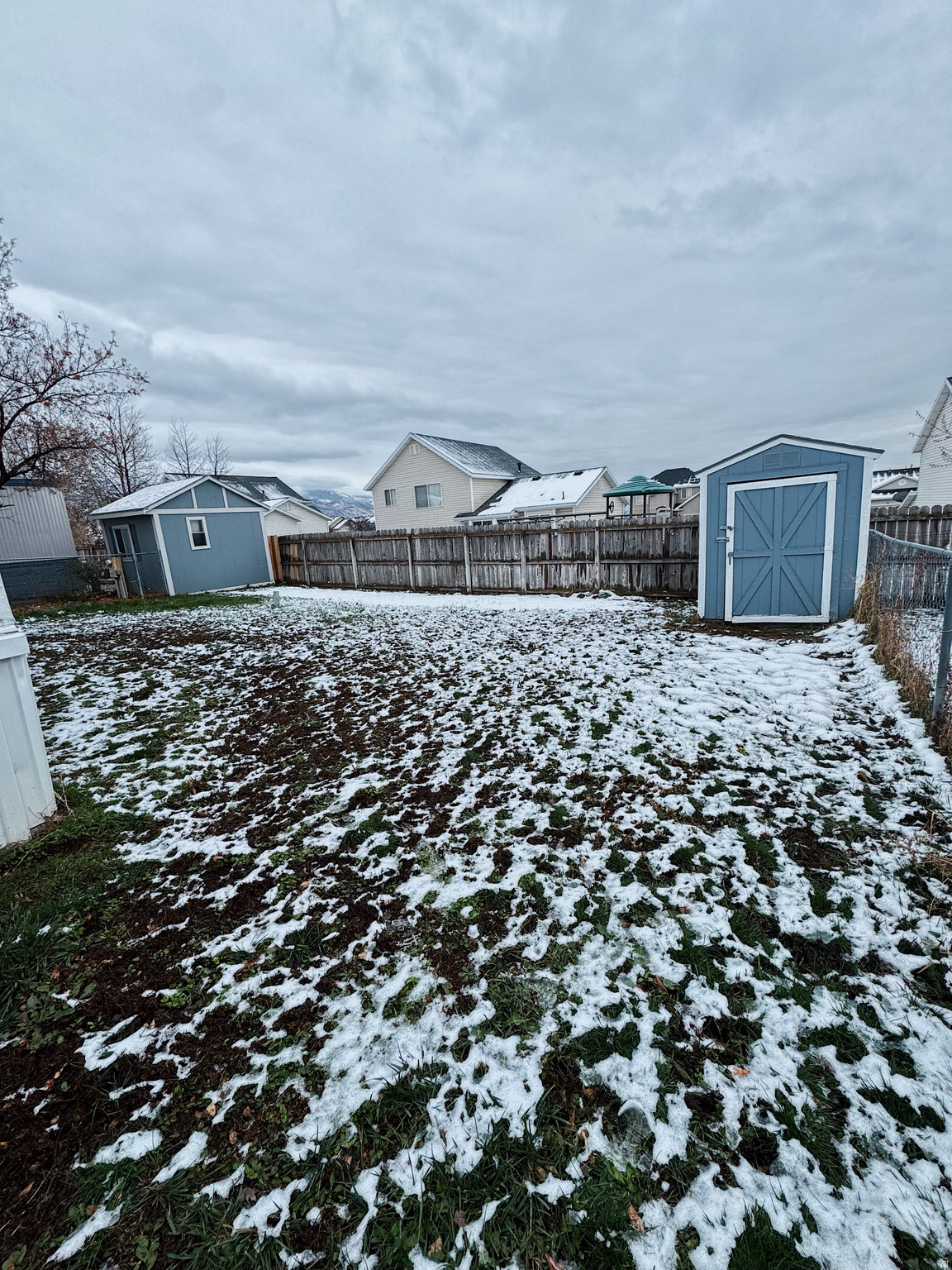 LAKEVIEW ESTATES - Residential