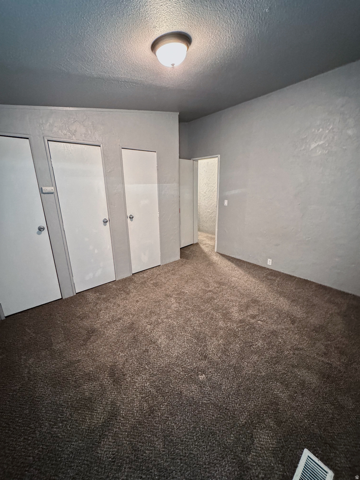 LAKEVIEW ESTATES - Residential