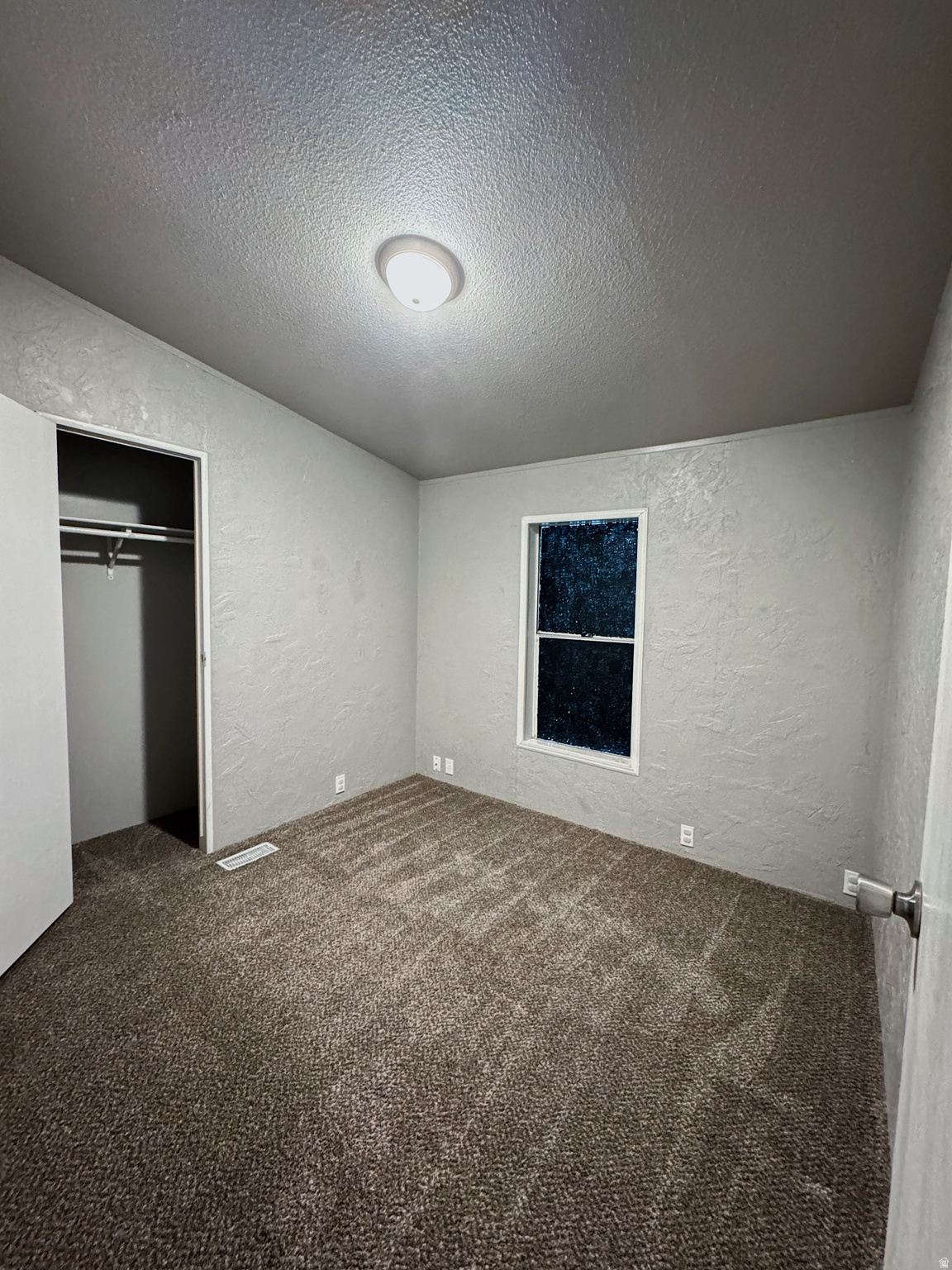 LAKEVIEW ESTATES - Residential