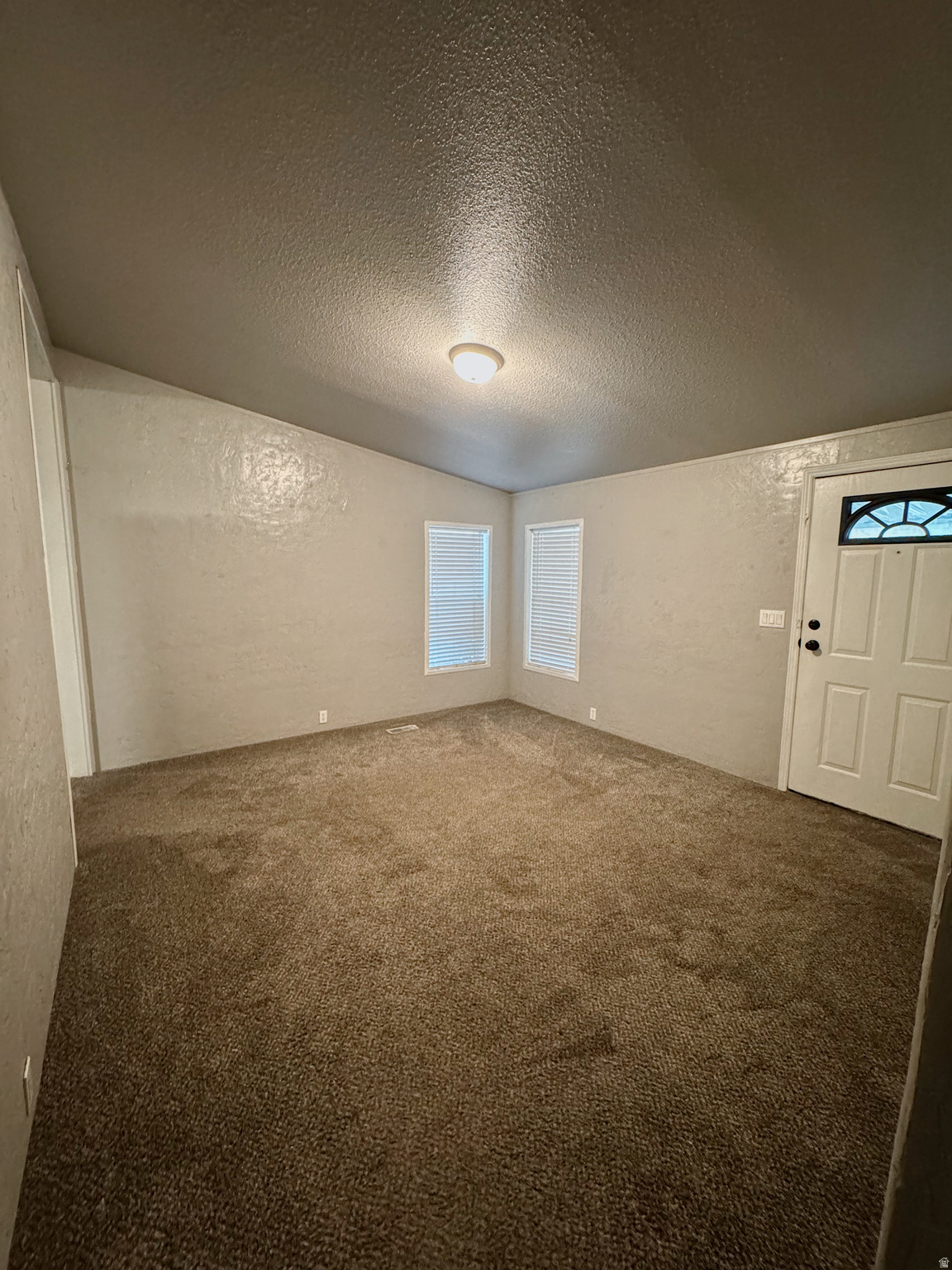 LAKEVIEW ESTATES - Residential