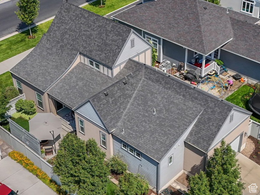 DAYBREAK - Residential