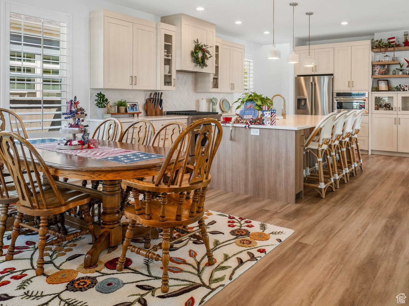 DAYBREAK - Residential