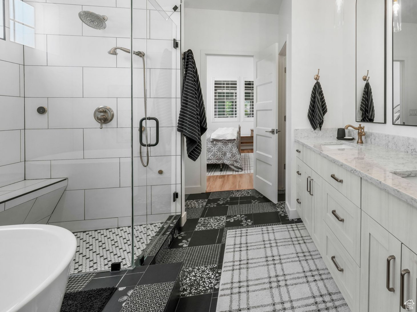 DAYBREAK - Residential