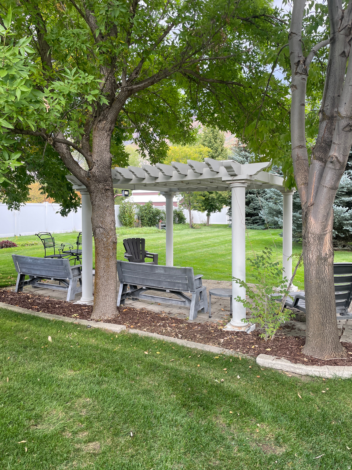 WOOD ESTATES - Residential