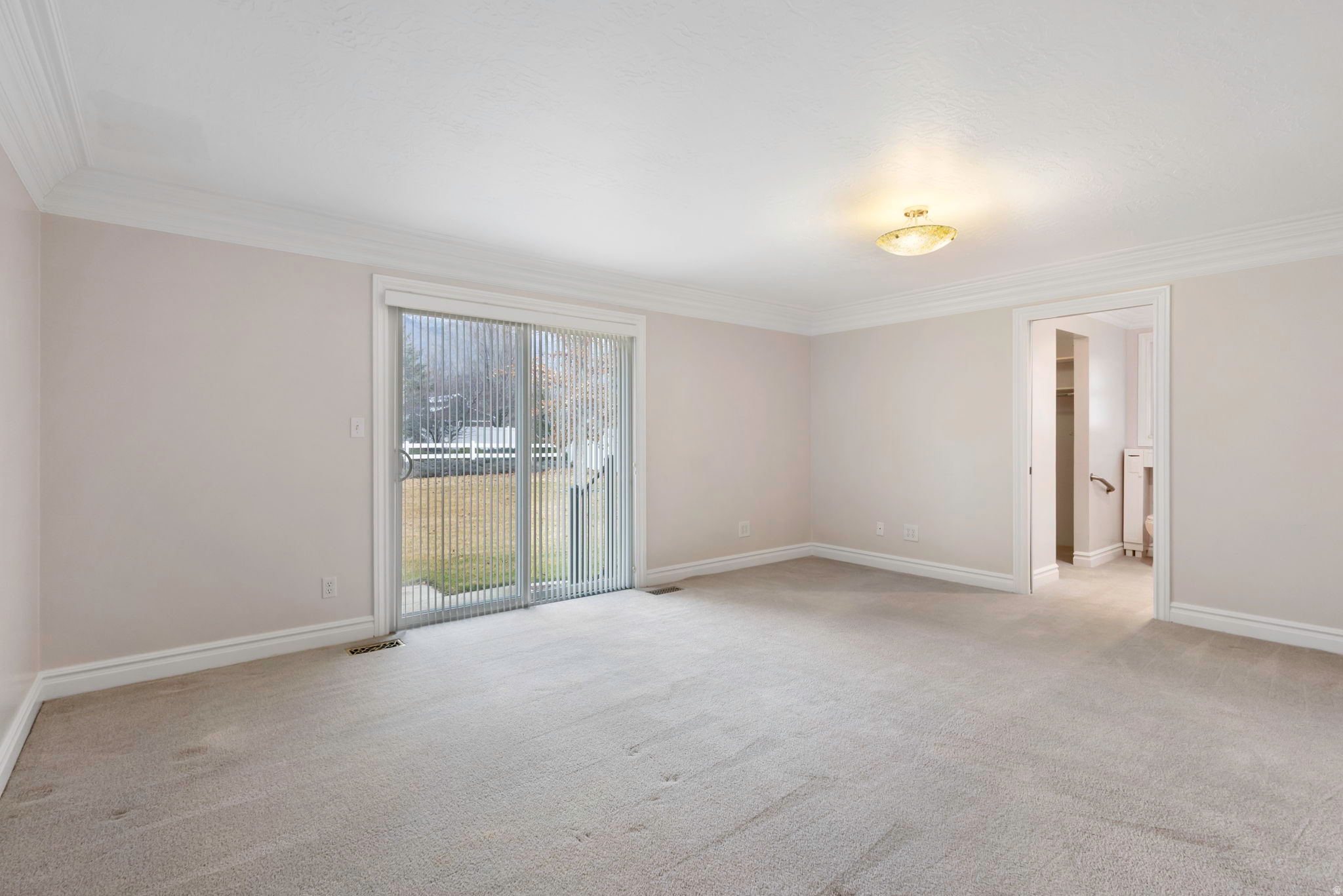 WOOD ESTATES - Residential