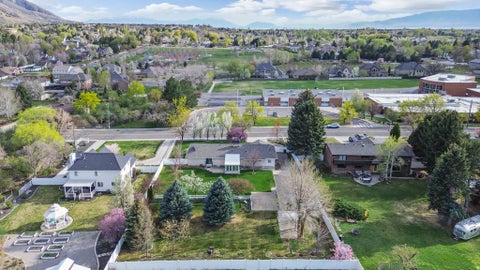 Tiny photo for 499 E 300 N, Alpine, UT 84004 (MLS # 2142108)
