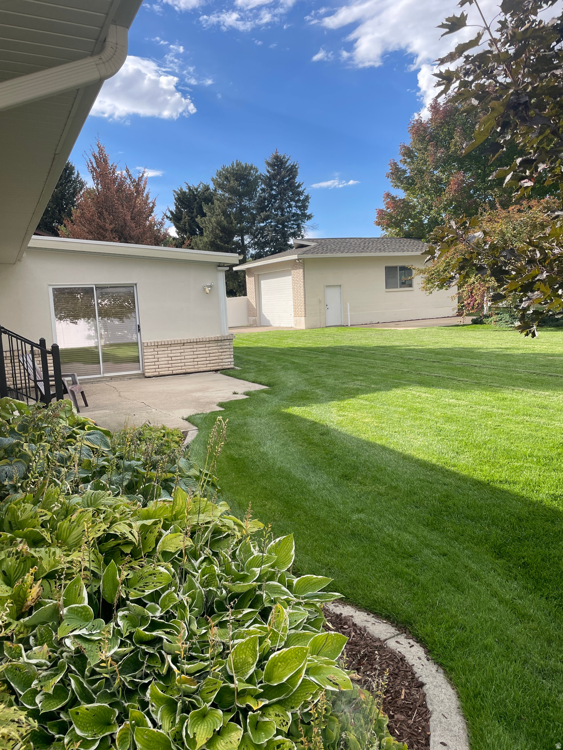 WOOD ESTATES - Residential