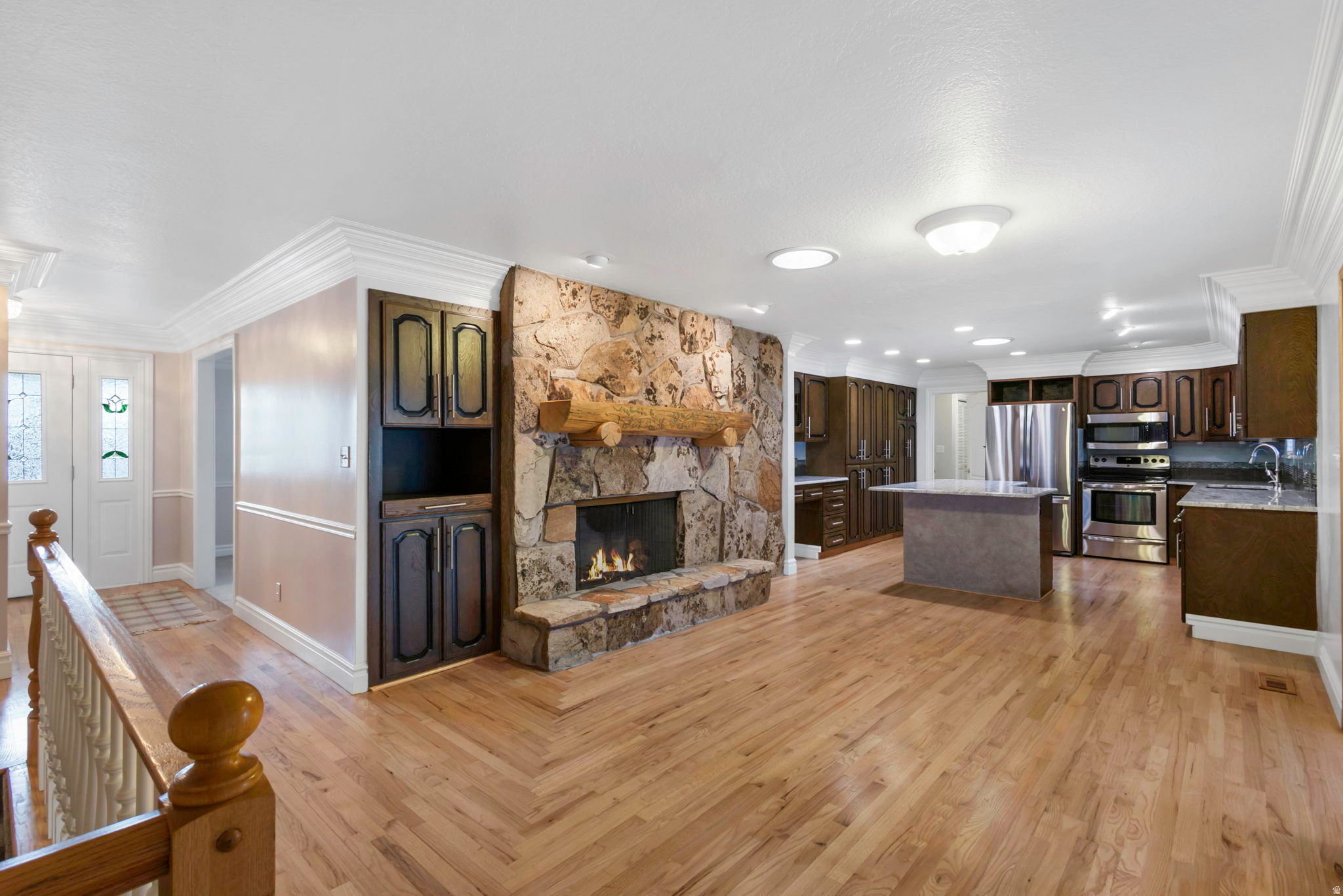 WOOD ESTATES - Residential