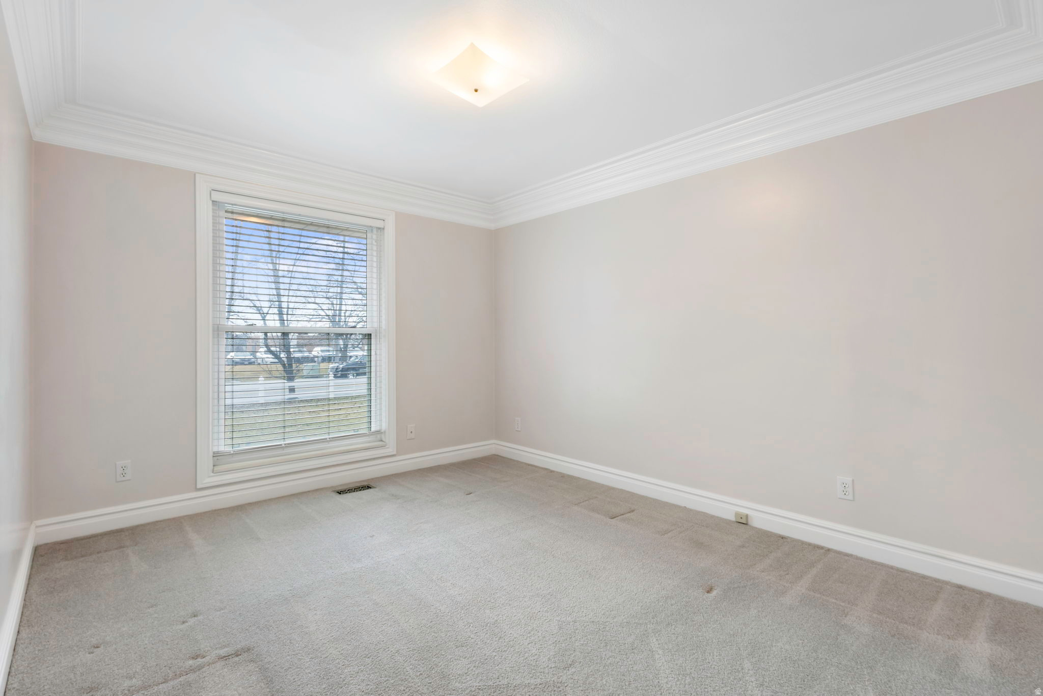 WOOD ESTATES - Residential