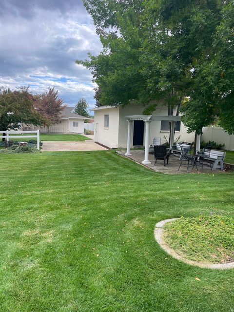 Tiny photo for 499 E 300 N, Alpine, UT 84004 (MLS # 2142108)