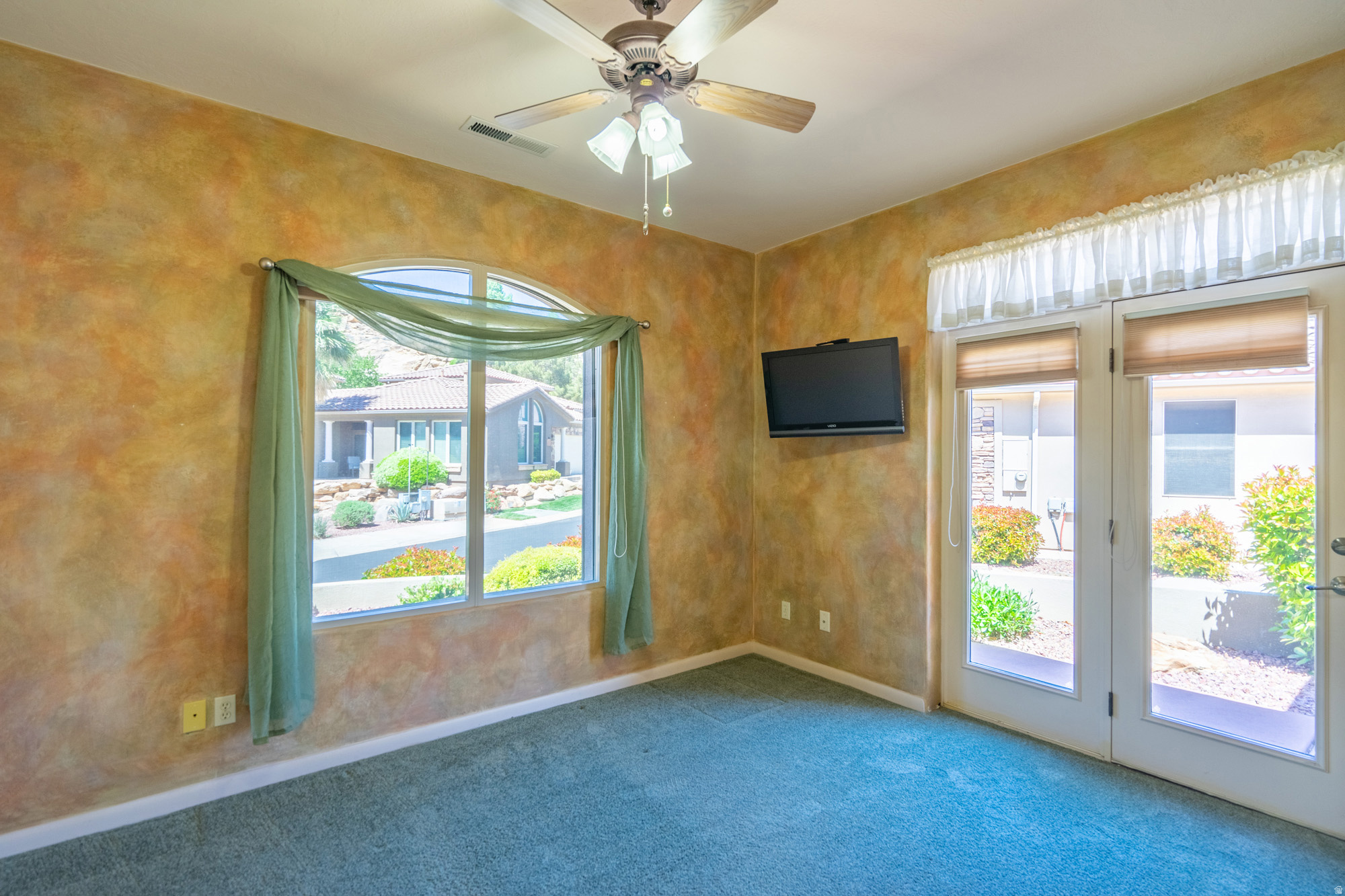 SIENNA CANYON AT WEBB HILL 1 - Residential