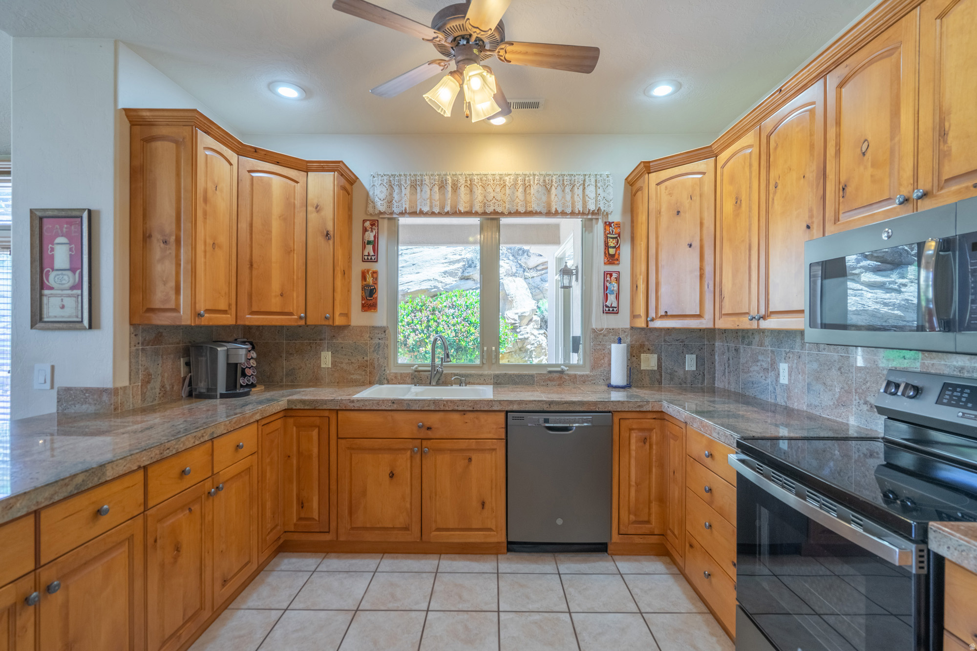 SIENNA CANYON AT WEBB HILL 1 - Residential