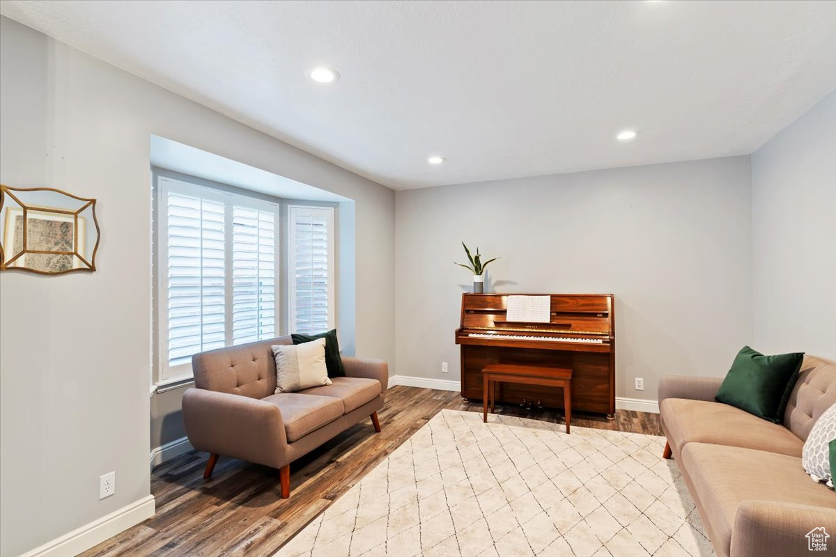 EAGLEWOOD ESTATES - Residential