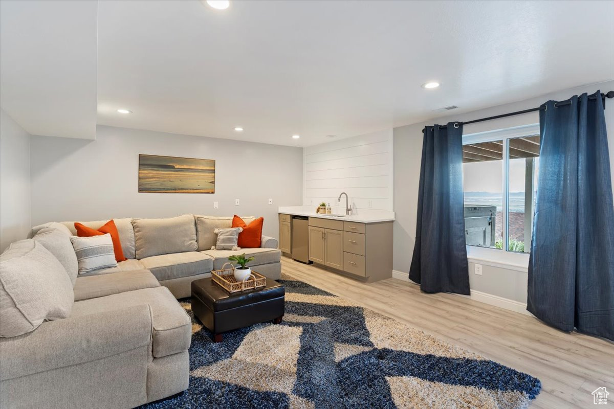 EAGLEWOOD ESTATES - Residential