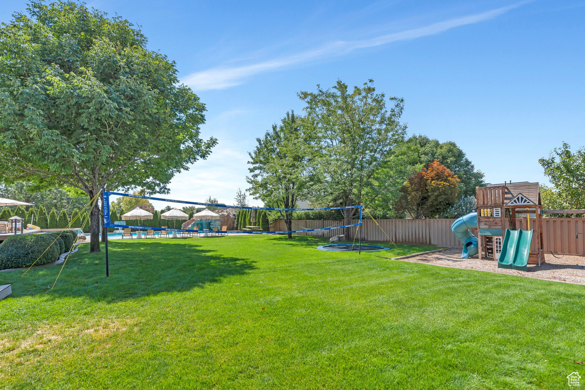 PINNACLE ESTATES - Residential