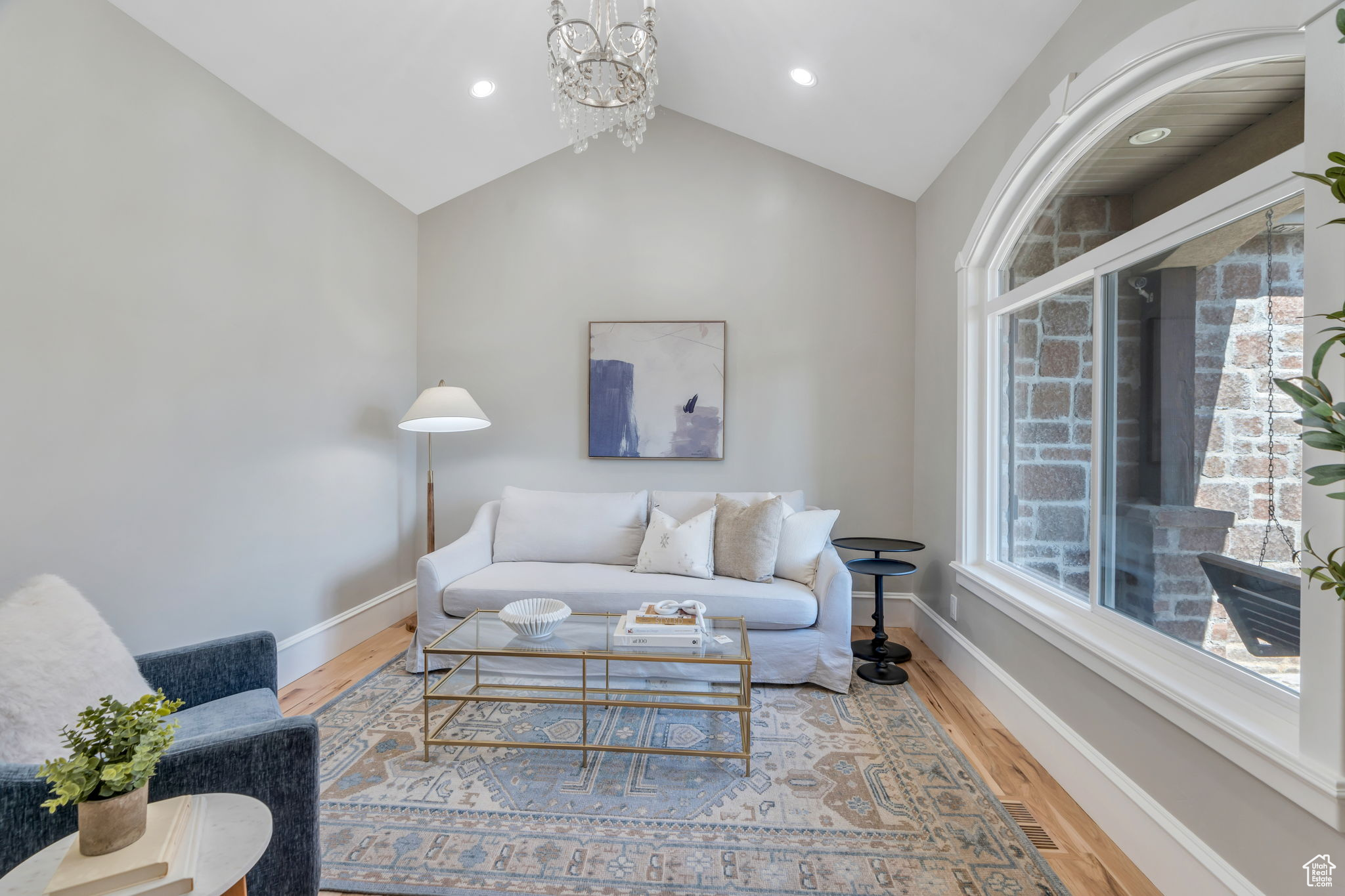 PINNACLE ESTATES - Residential