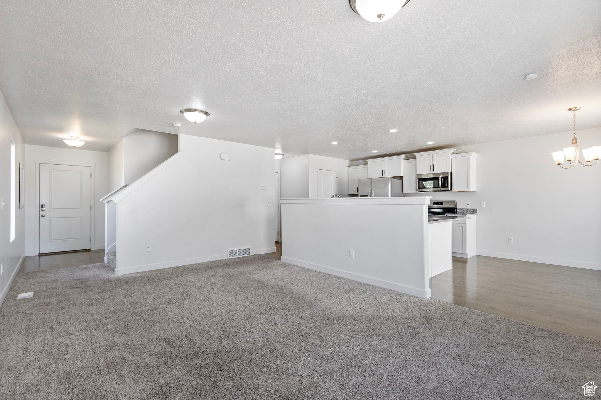334 E Wren Hill Ln, Saratoga Springs, Utah image 8