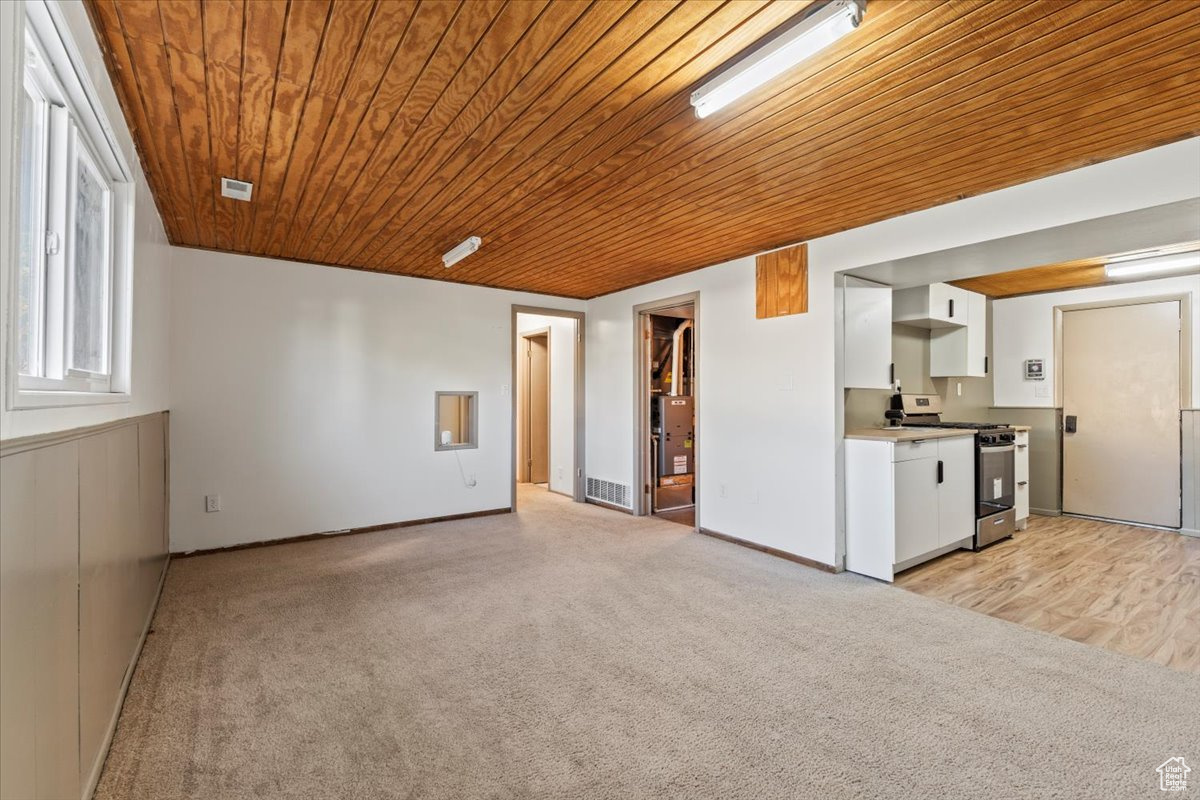 HERITAGE HEIGHTS - Residential