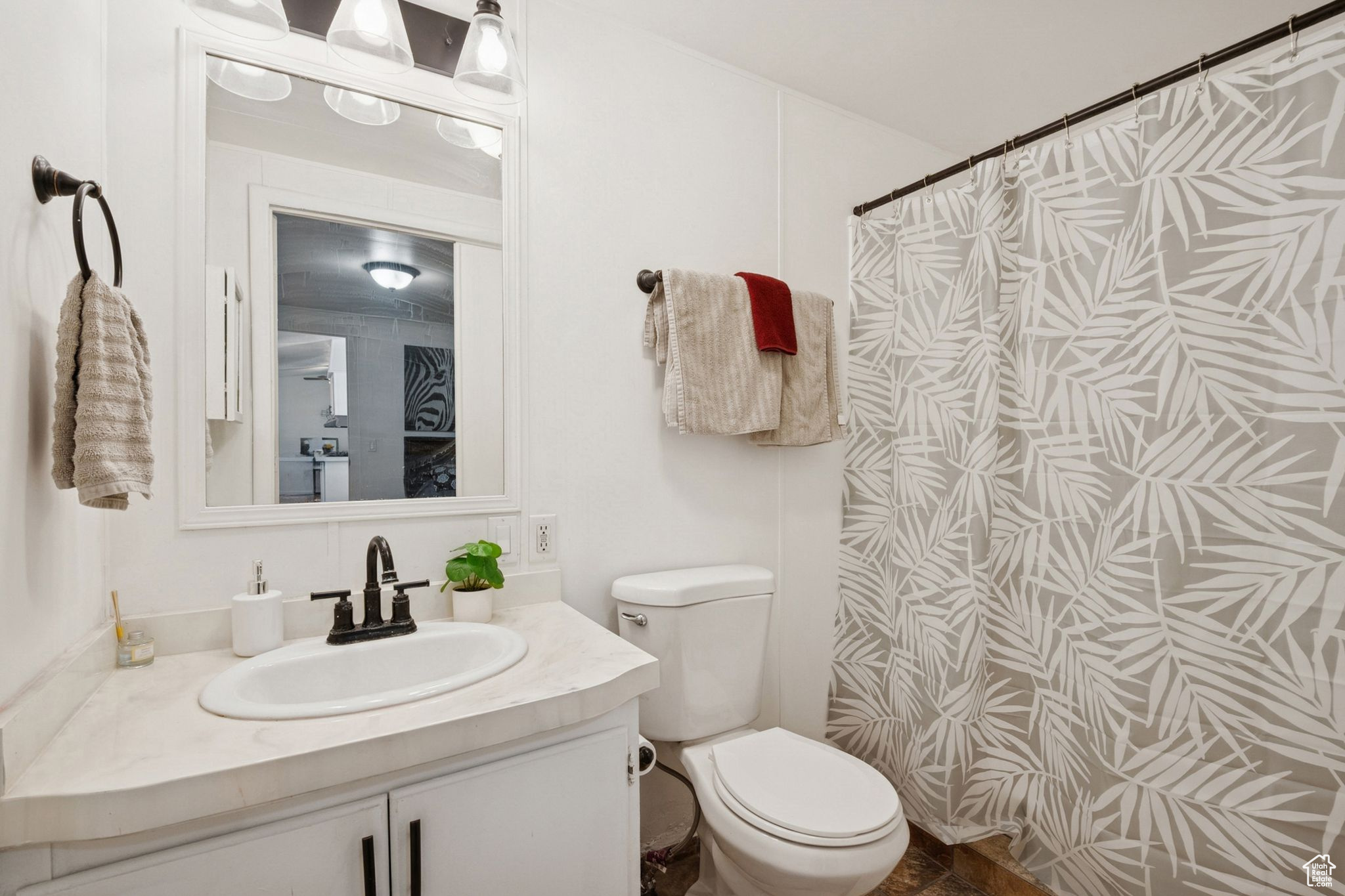 MEADOWS OAKS - Residential