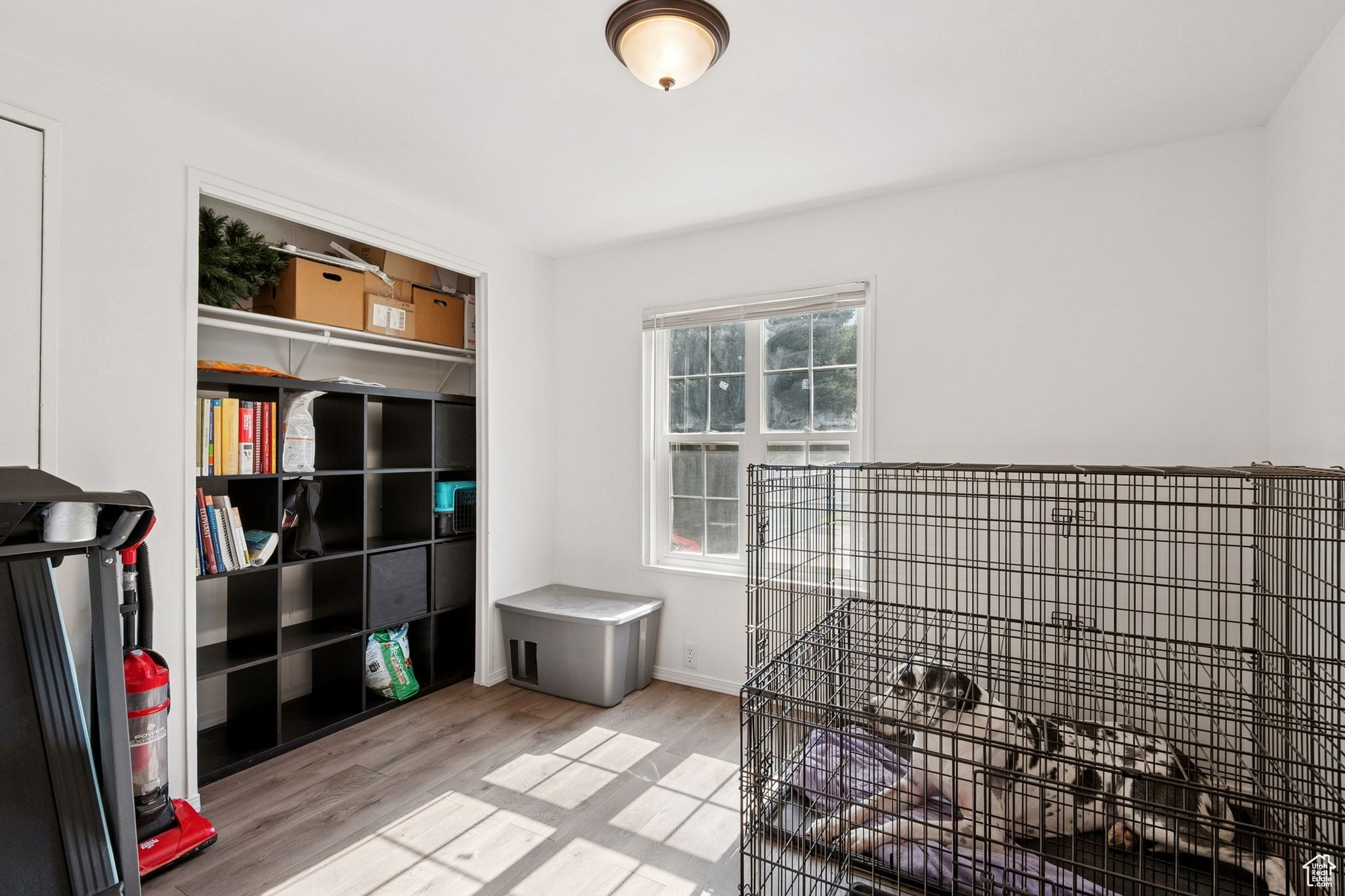 MEADOWS OAKS - Residential